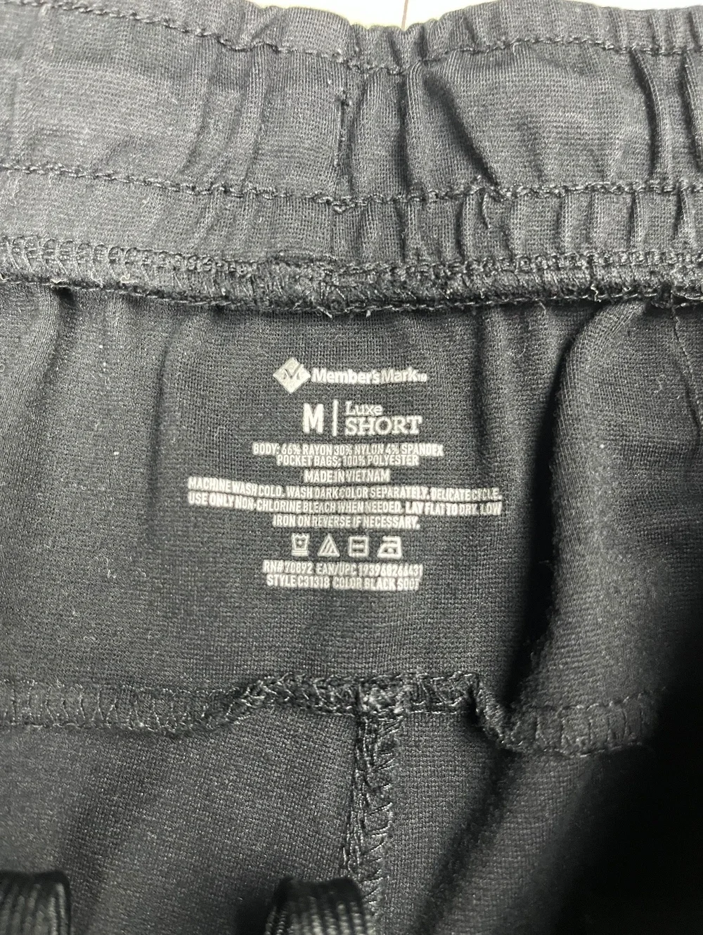 Black Athletic Shorts Size M Drawstring Pocket Casual